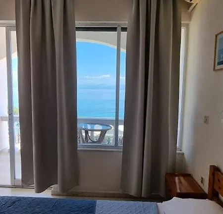 Ionian Mare Aparthotel Agios Ioannis Peristerion